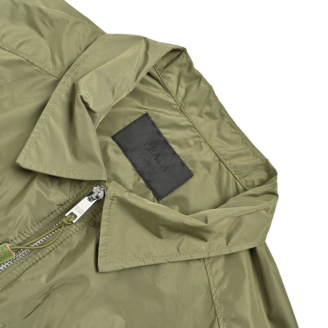 Pra*a olive green short-sleeve jacket