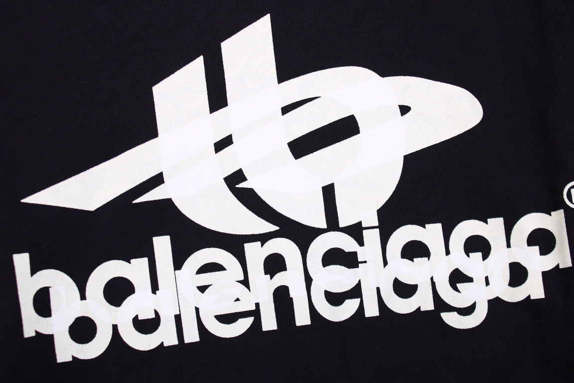 Ba*len*cia*ga black graphic hoodie