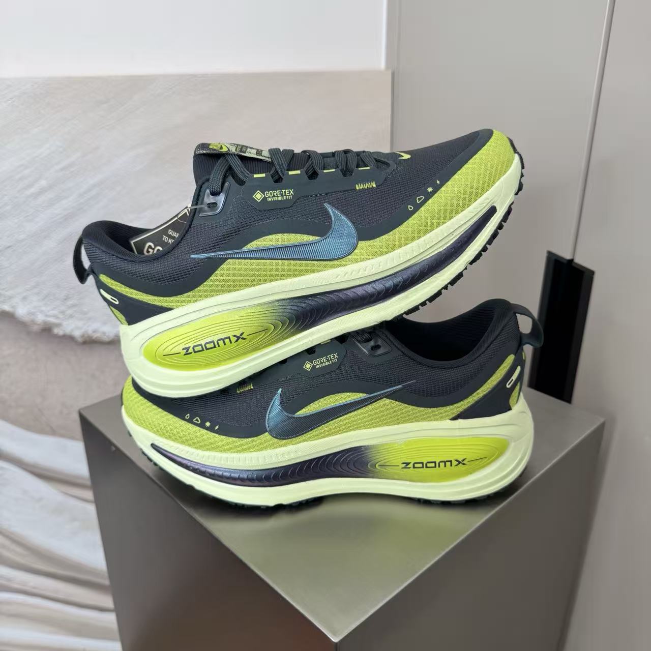 Nike Zoom Vomero in Green: Biomechanical Canopy