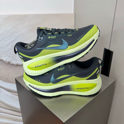 Nike Zoom Vomero in Green: Biomechanical Canopy