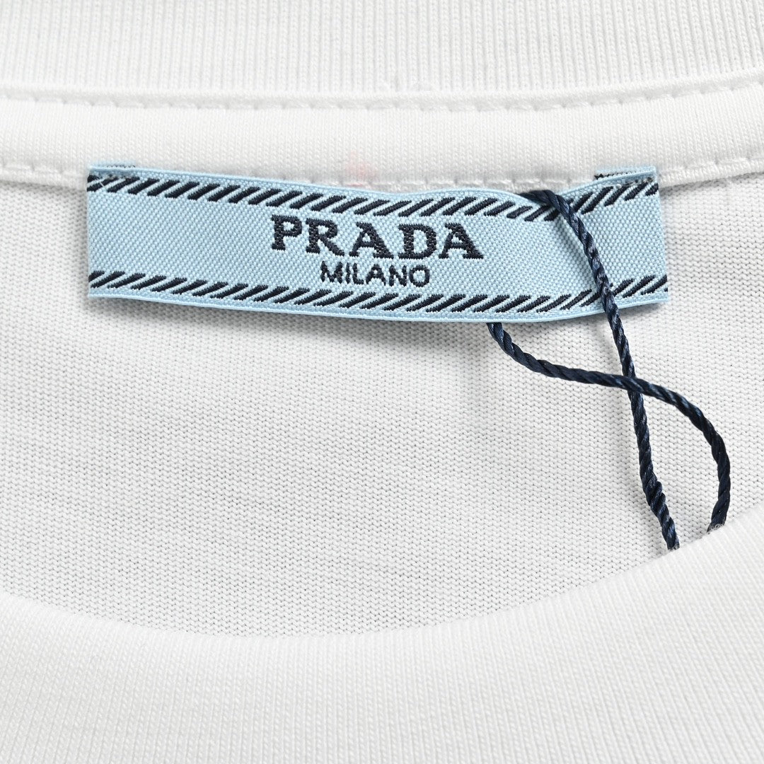 Pra*a graphic logo t-shirt