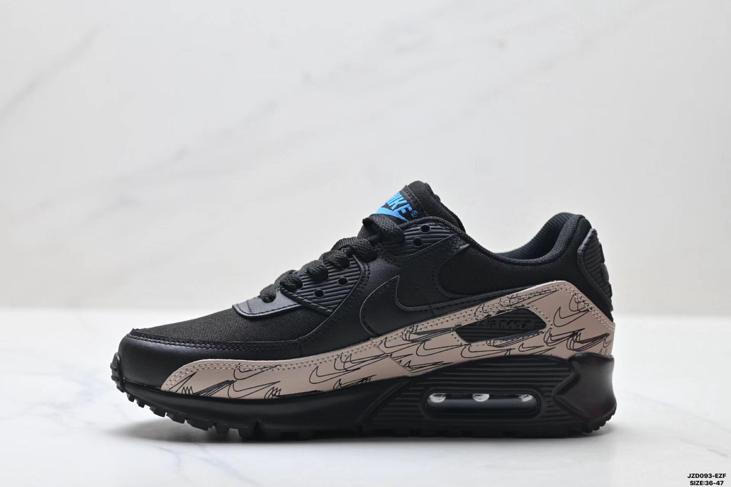 Nike Air Max in Black/Brown: Terroir Noir