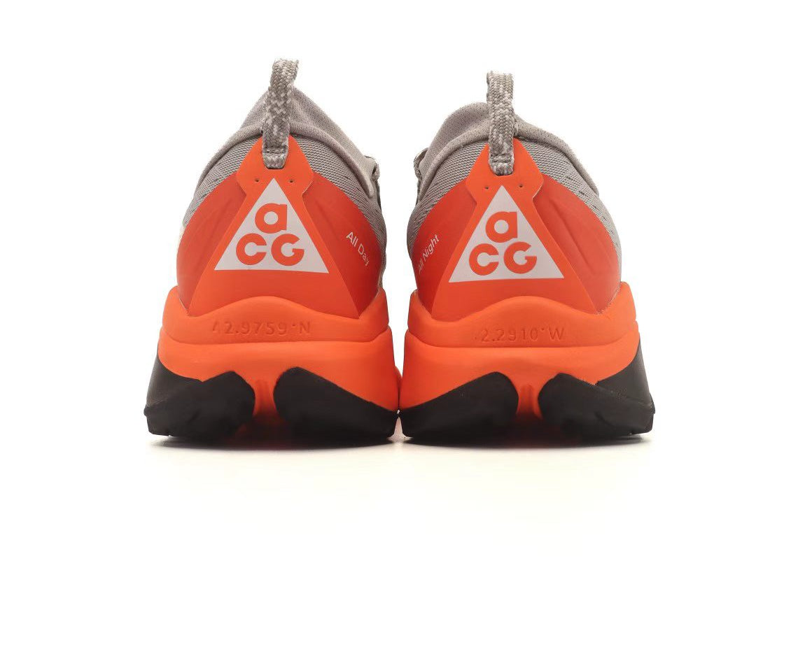 Nike Zegama Trail “Orange” – Rugged All-Terrain Runner