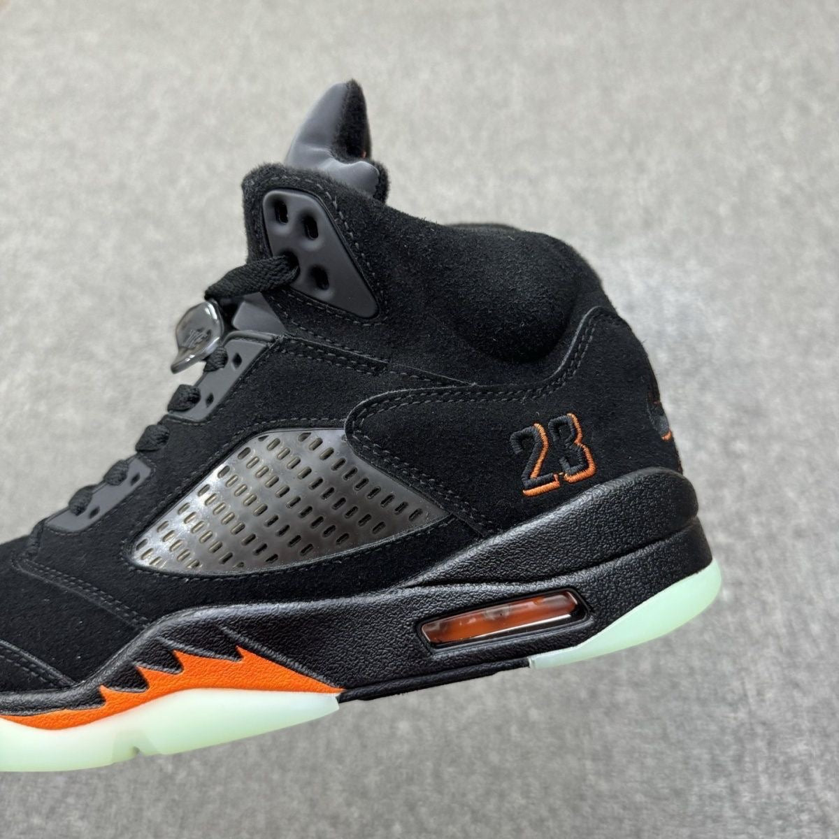 JORDAN 5 Retro High Michael