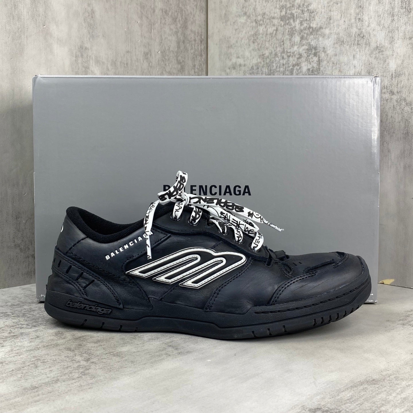 Balenciaga Hamp tons Sneaker: Redefining Urban Architecture for the Foot