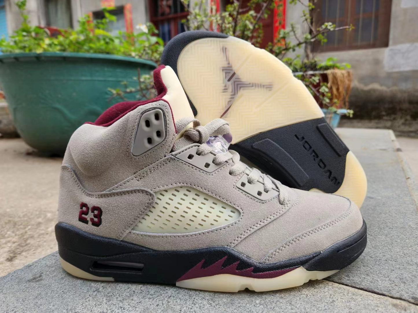 Air Jordan 5 'Burgundy