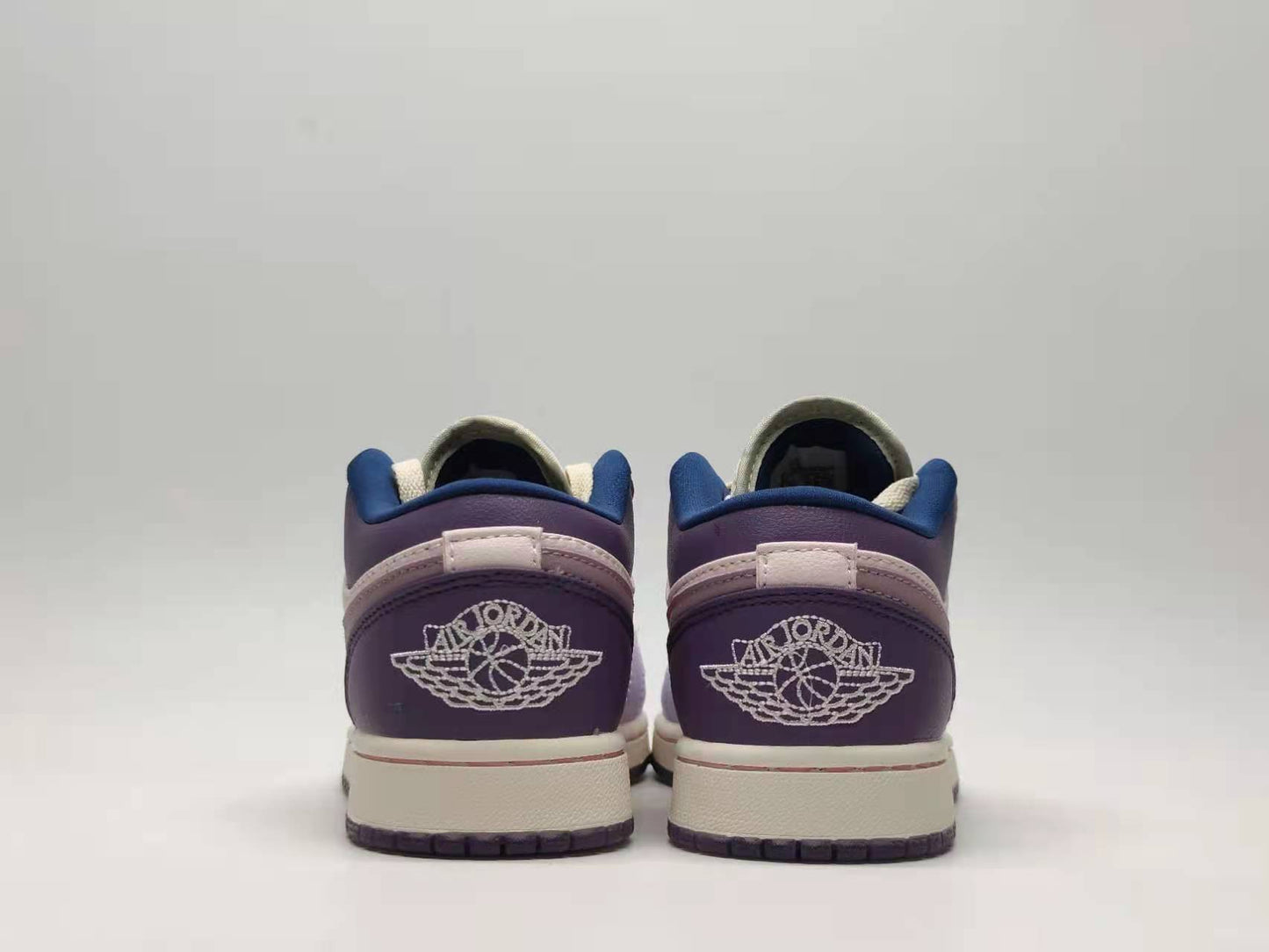 Air Jordan 1 Low "Easter"