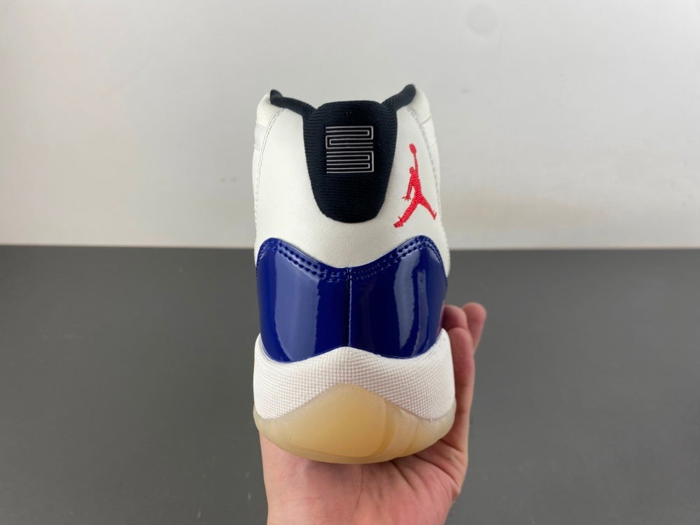 AIR JORDAN 11 RETRO "PRECIOUS AIR"