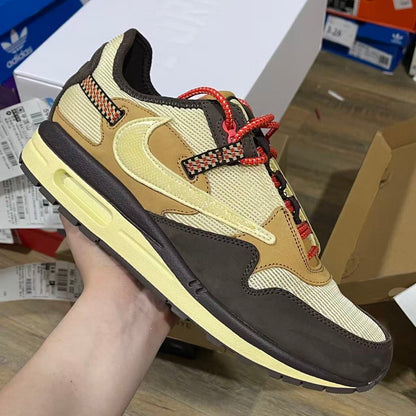 Nike Air Max 1 in Baroque Brown: Heritage Patina