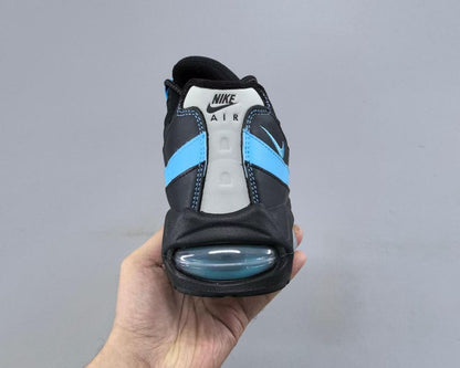 Nike Air Max 95 in Black/Blue: Nocturnal Gradient