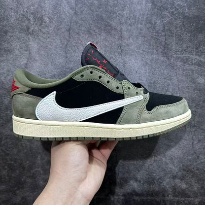 Nike Air Jordan 1 Low – Black / Pine Green
