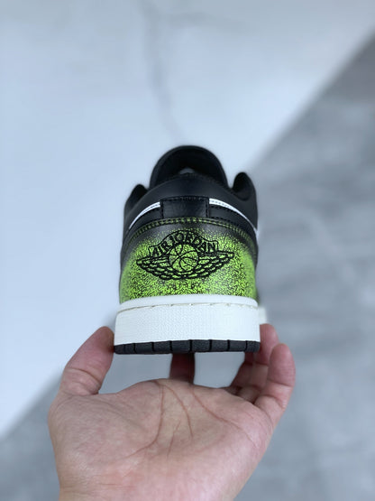 Air Jordan 1 Low "White/Green - Elephant Print"