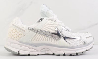Nike Zoom Vomero 5 in Silver-to-White Gradient: Lunar Ascent