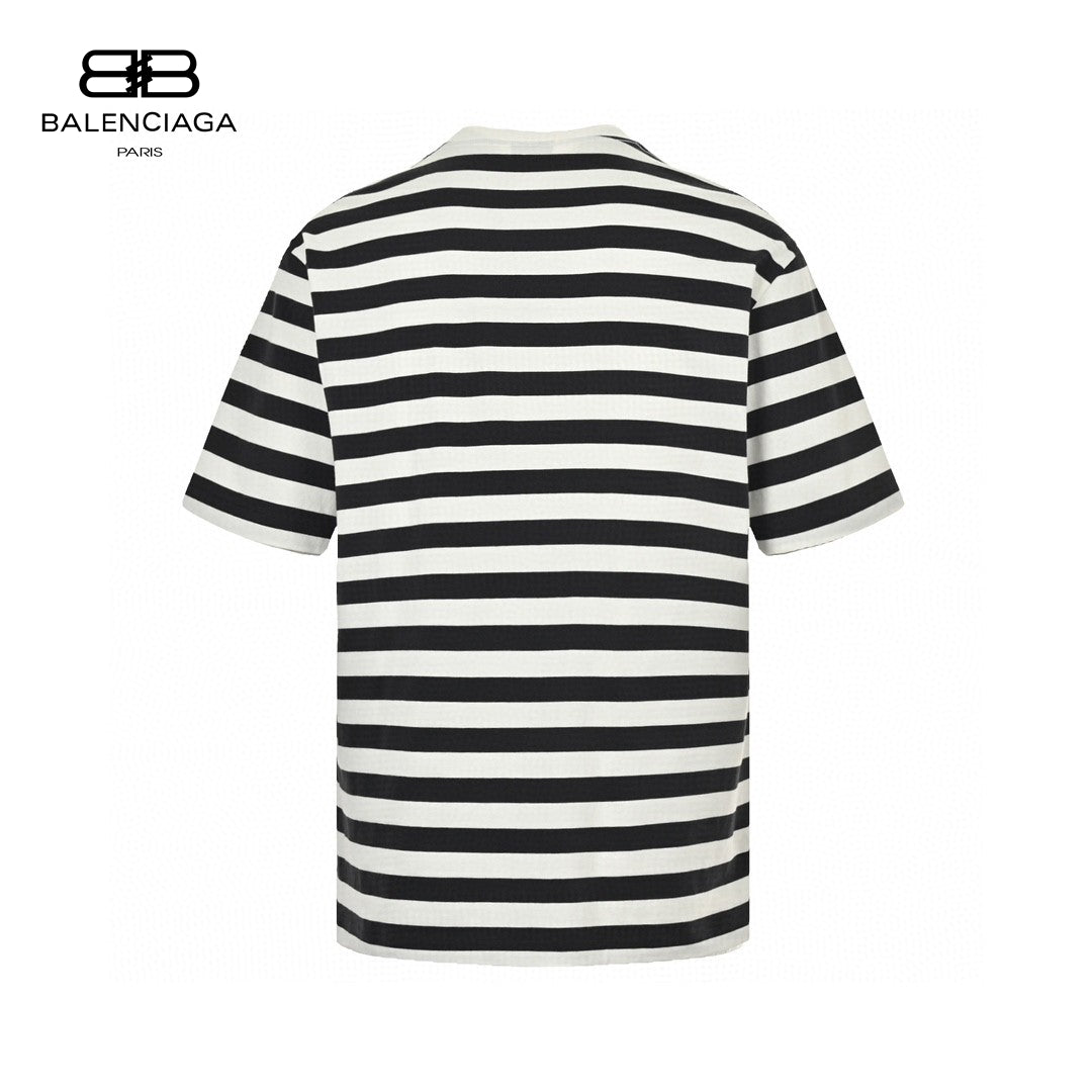 Ba*len*cia*ga black and white striped t-shirt