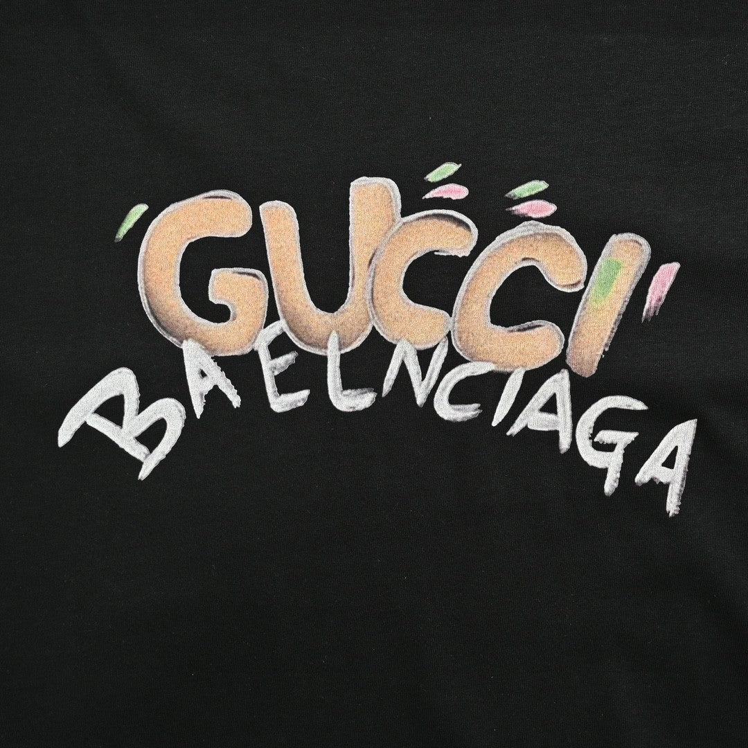 g*u*i x Ba*len*cia*ga collaboration t-shirt (black)