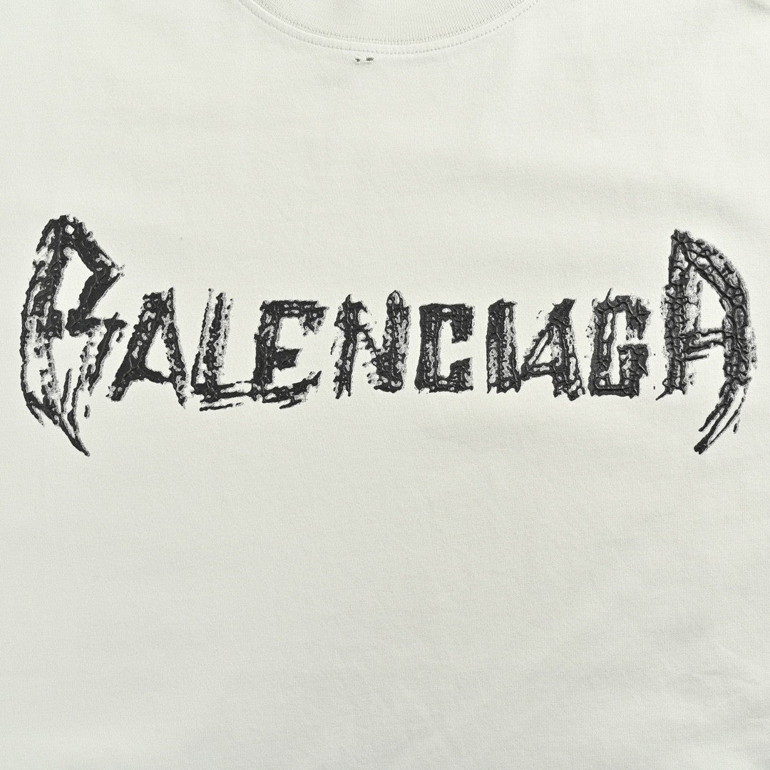 Ba*len*cia*ga distressed logo t-shirt in white