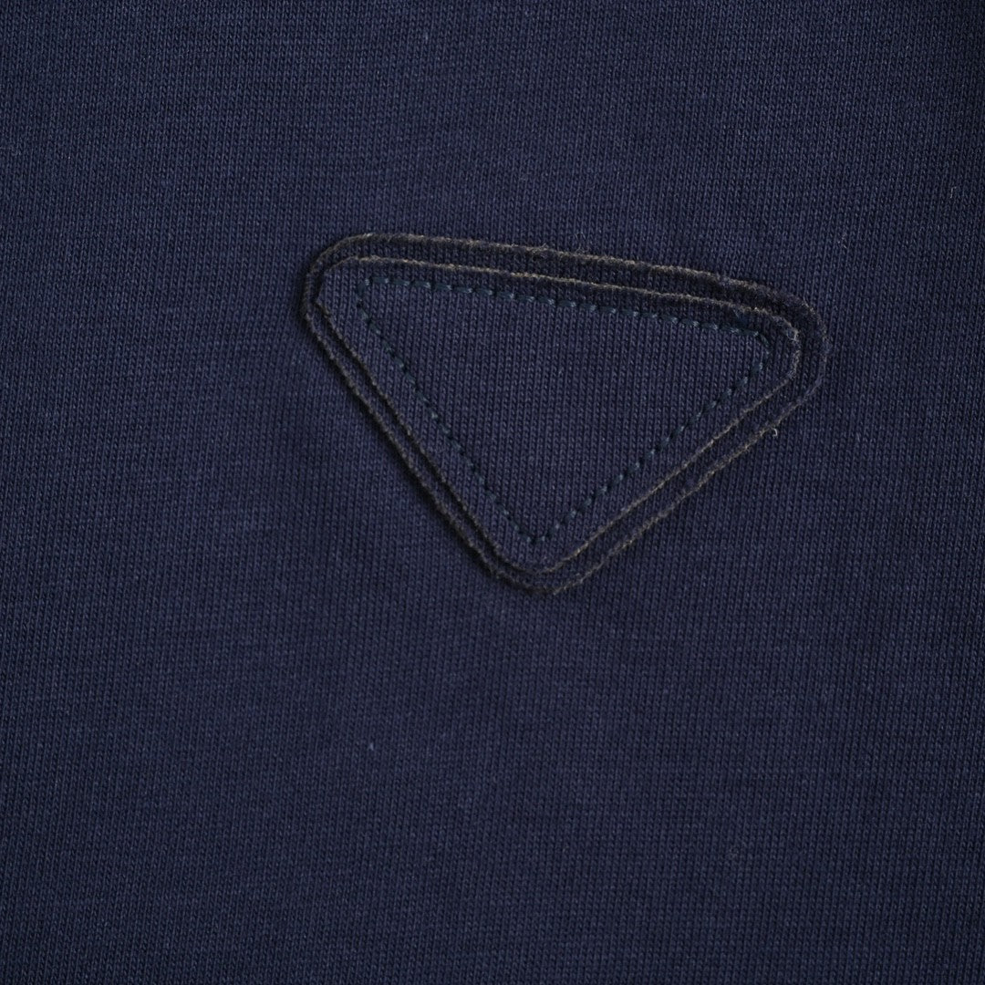 Pra*a navy contrast trim t-shirt