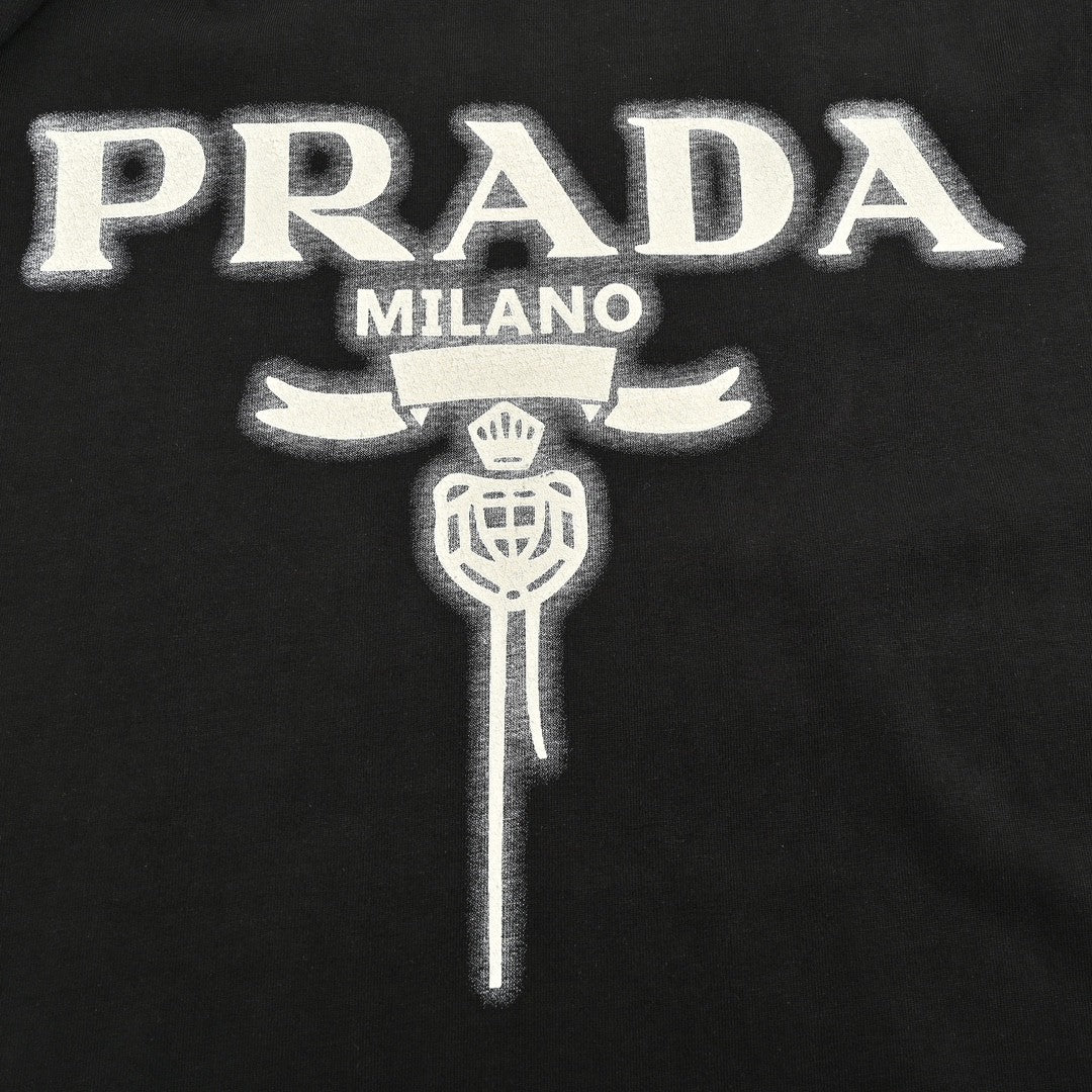 Pra*a milano black emblem t-shirt