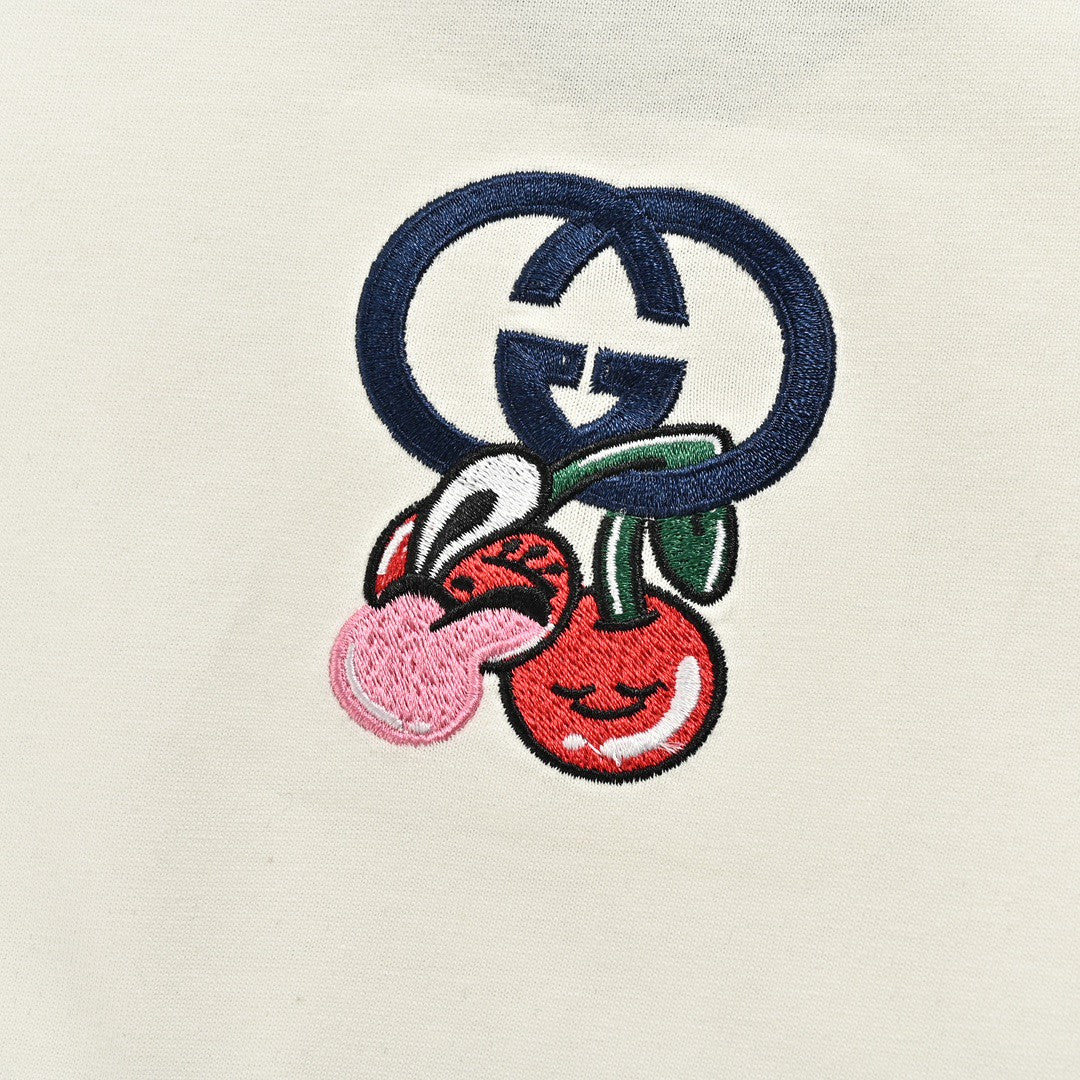 G*u*i cherry logo t-shirt