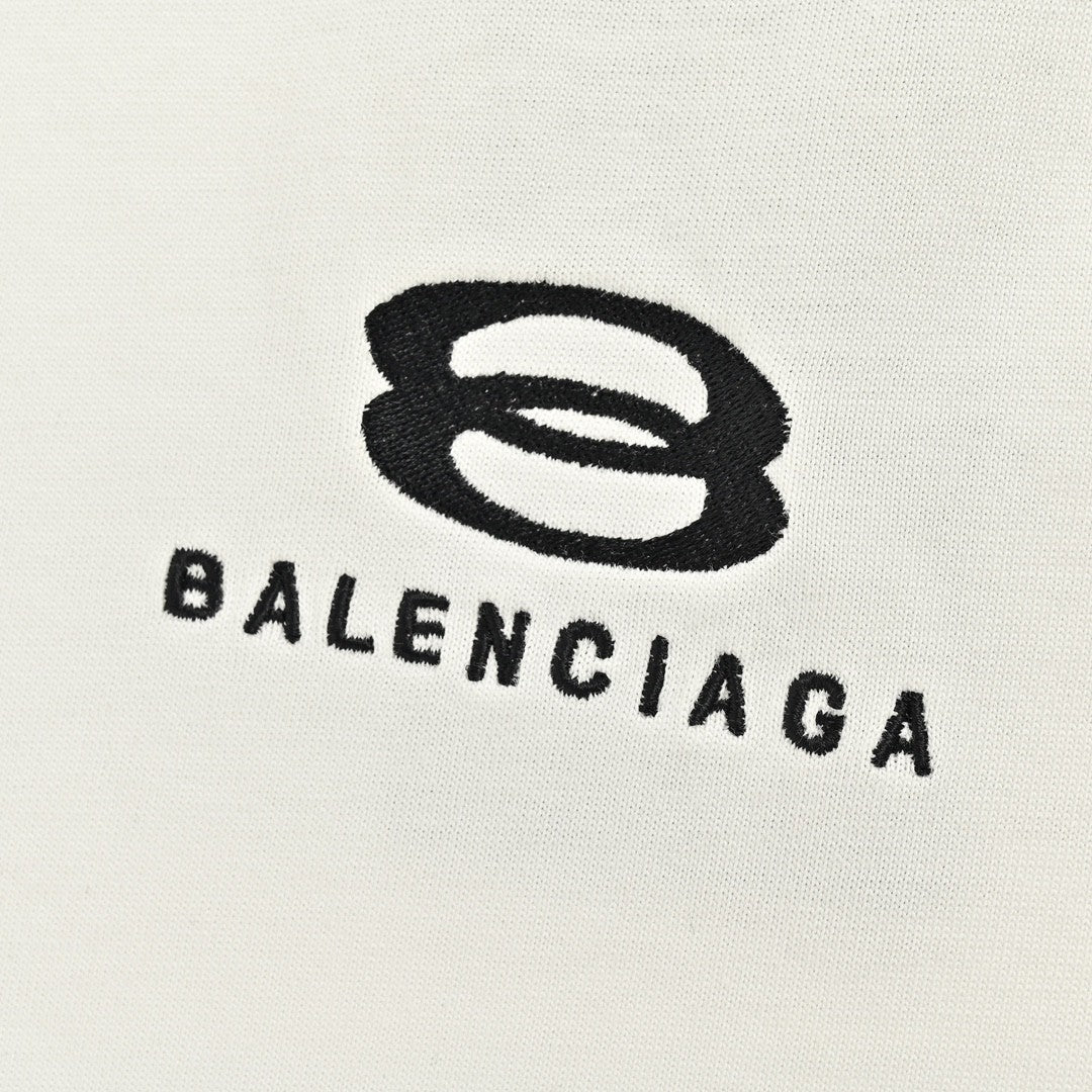 Ba*len*cia*ga t-shirt