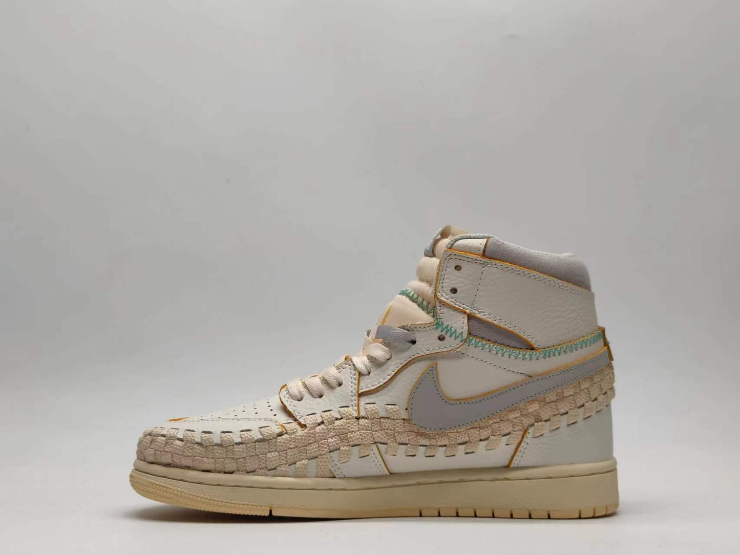 Air Jordan 1 Retro High OG "Woven Grey/White"