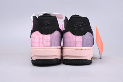 Nike Air Force 1 Low “Pink/Black” – Iconic Style with a Bold Contrast