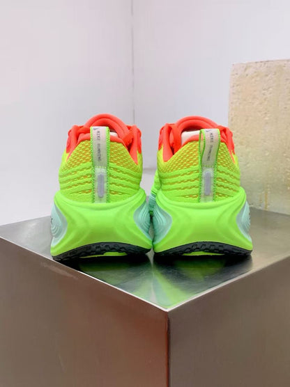 Nike Zoom Vomero in Red/Green: Festive Velocity