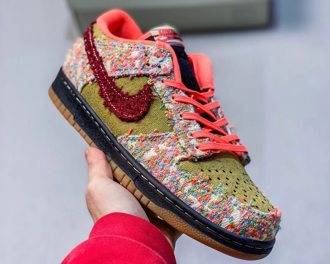 Nike Dunk Low "Floral Panda" – Botanical Twist on an Icon