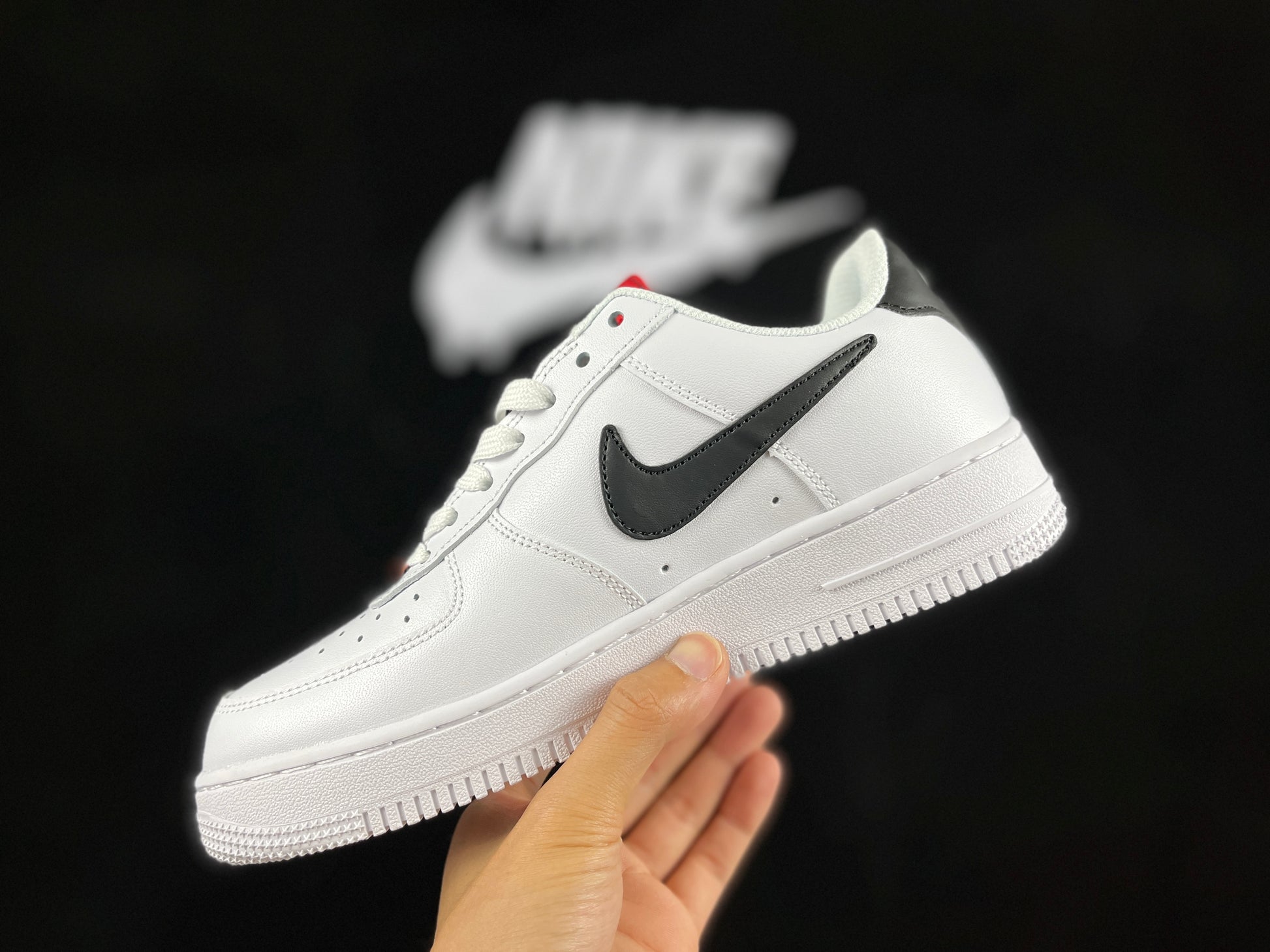 NIKE AIR FORCE 1 Low "White/Black/Red Hiking Buckle"