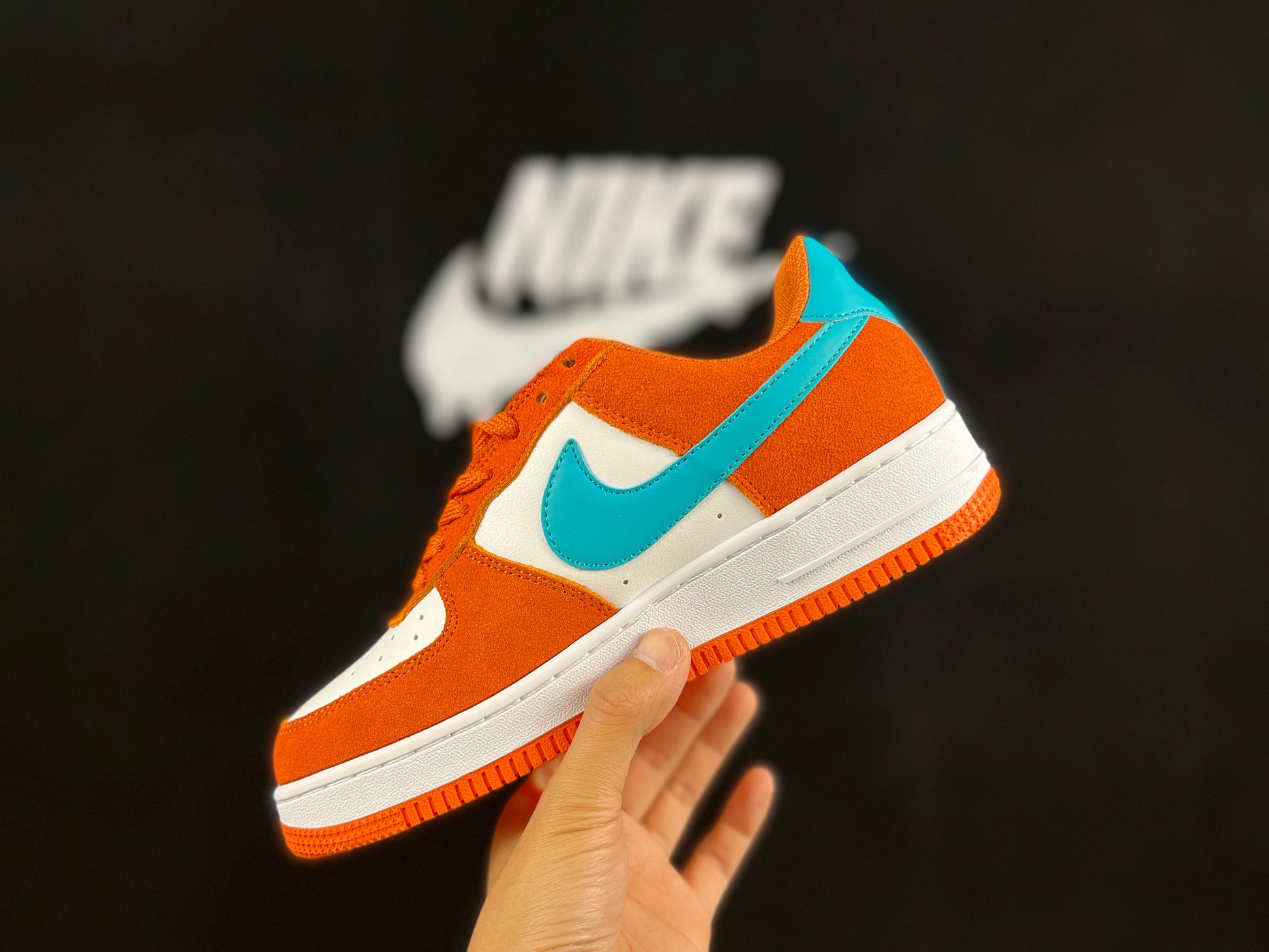 NIKE AIR FORCE 1 Low "Orange/Blue"