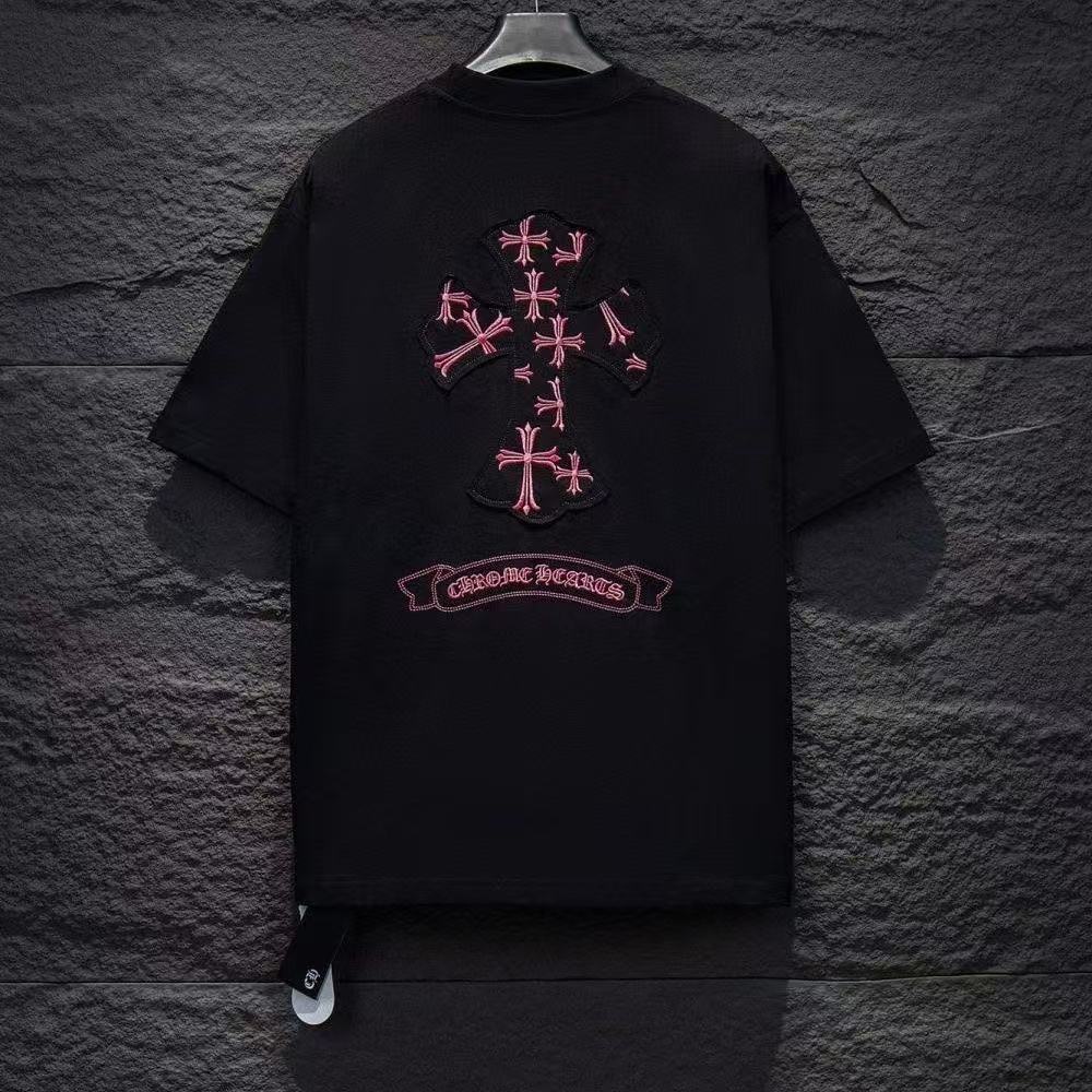 CHROME HEARTS T-SHIRT IN BLACK/PINK: GOTHIC ROMANTICISM
