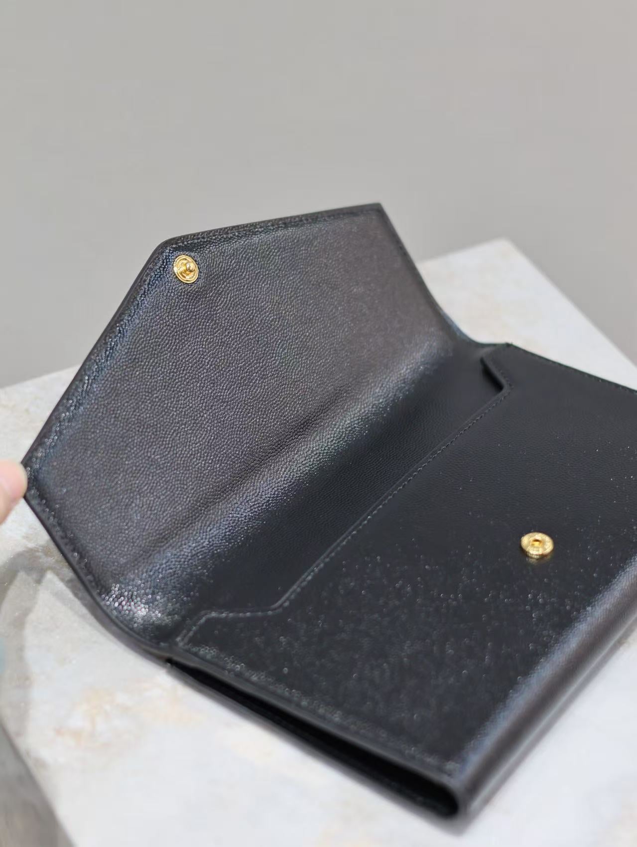 Saint Laurent Large Wallet – Black
