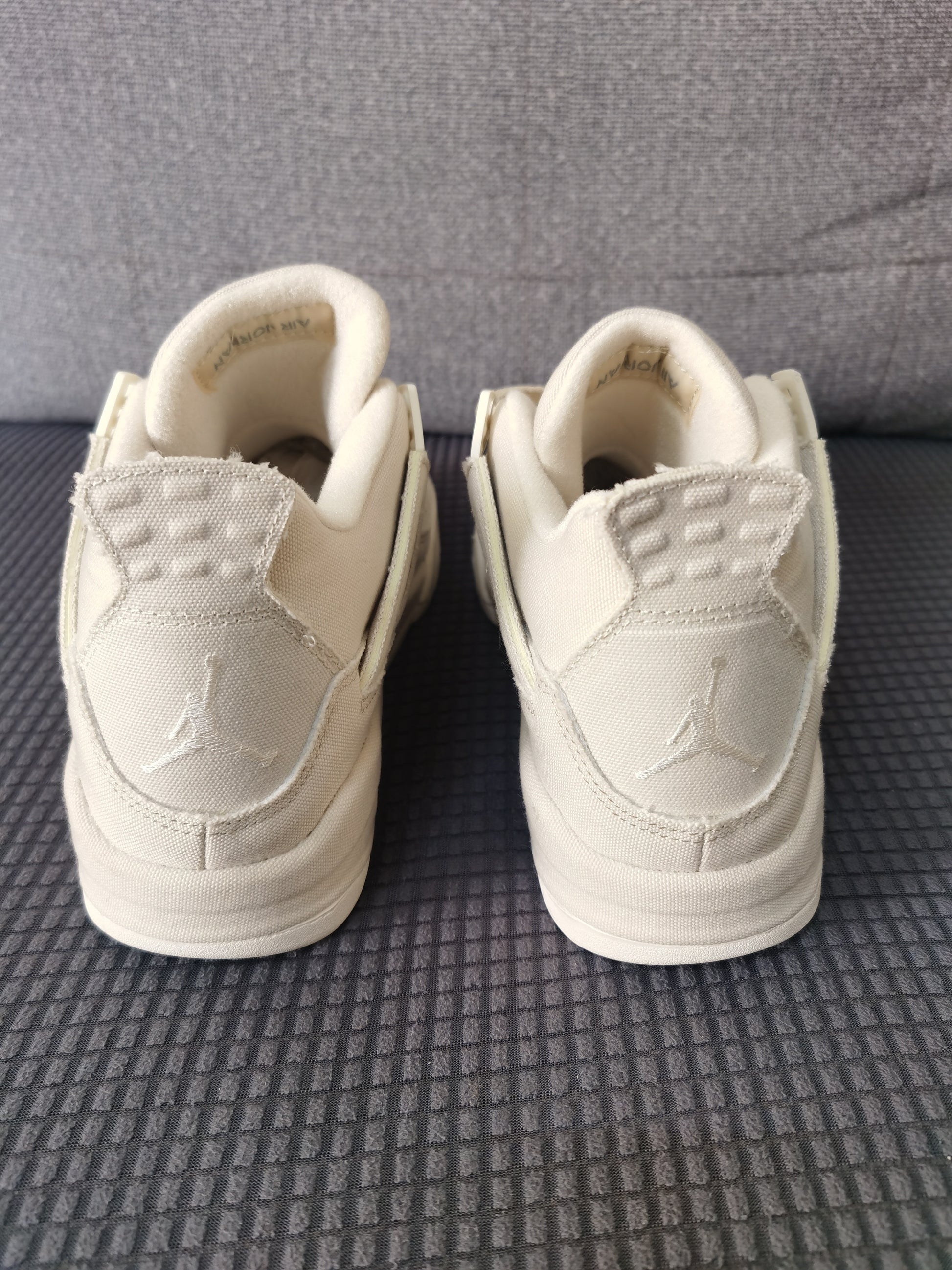 Air Jordan 4 Retro "Sail Canvas"