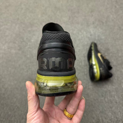 Nike Air Max “Black/Gold” – Luxurious Street Presence