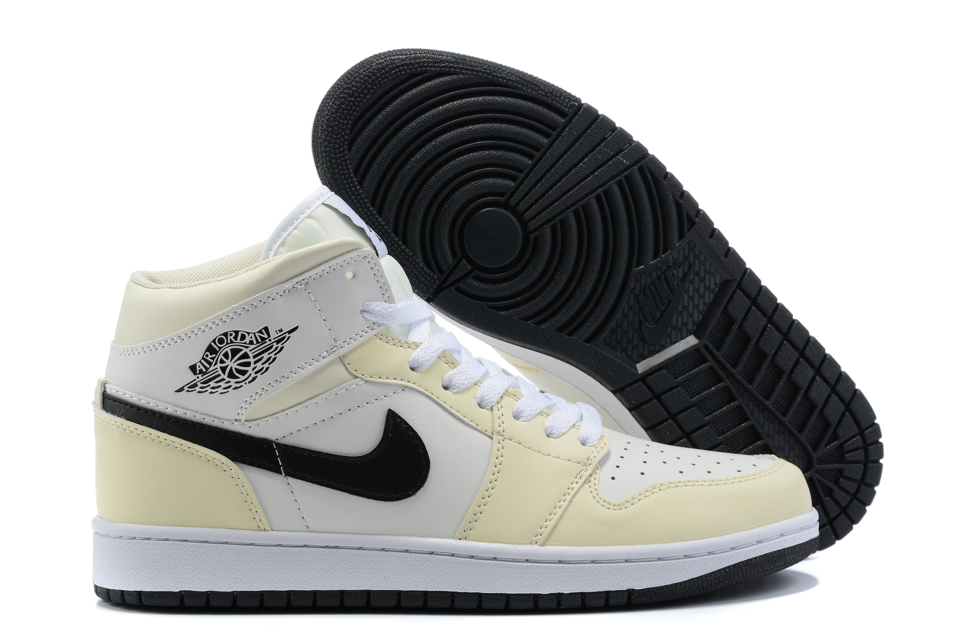 Air Jordan 1 Retro High OG "Coconut Milk"