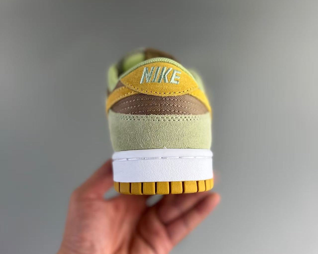 Nike Dunk Low “Olive Brown Orange” – Ugly Duckling-Inspired Heritage