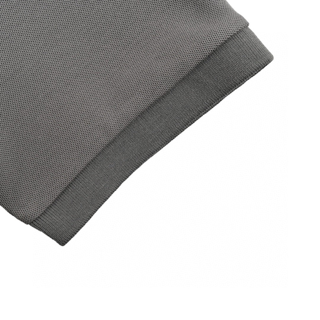 Pra*a classic grey polo shirt