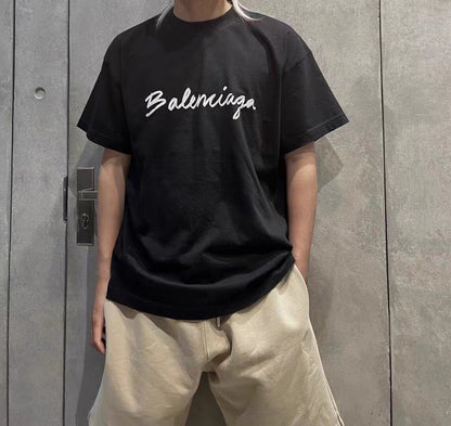 Balenciaga T-shirt with Script Logo (Black)