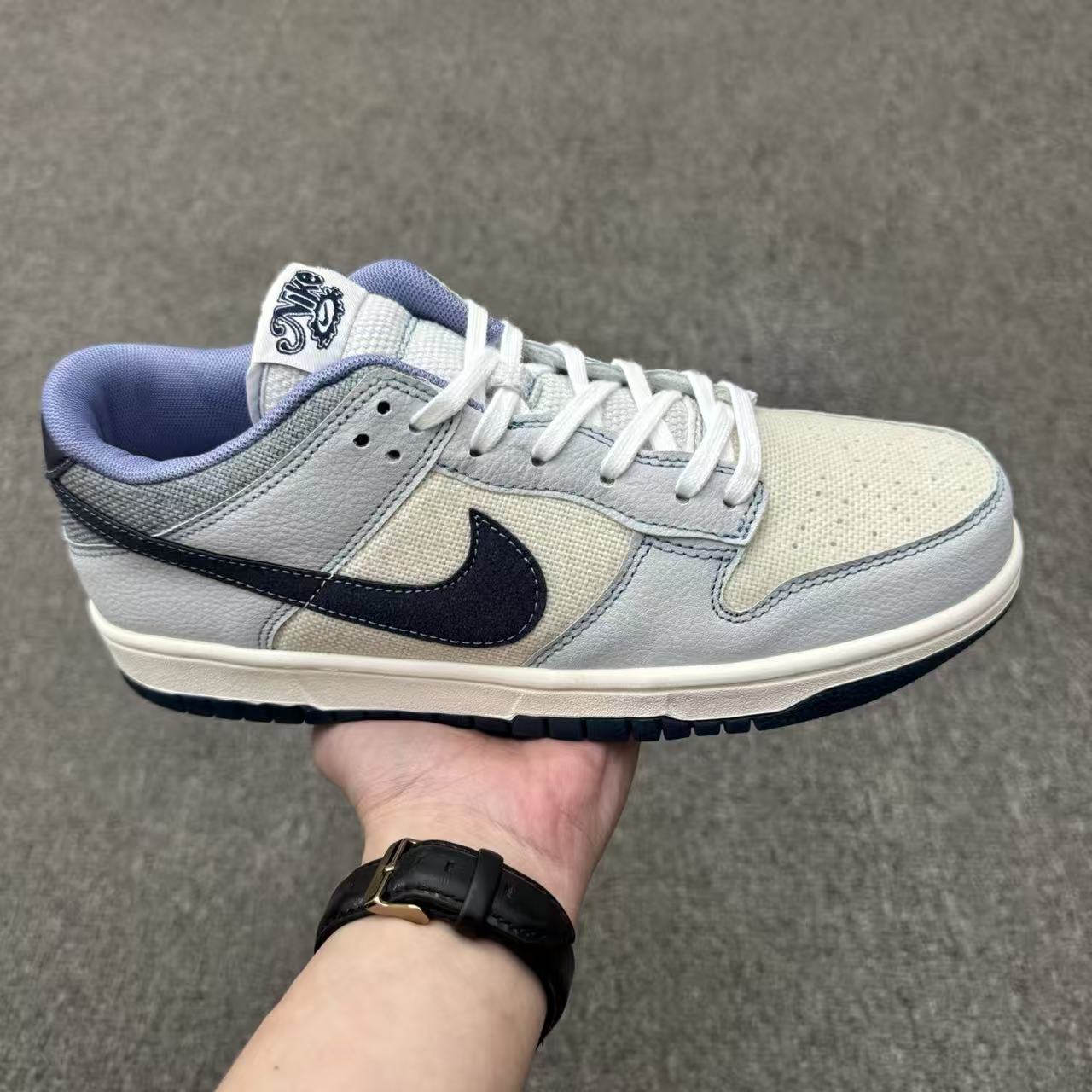 Nike Dunk Low “Blue/White” – Iconic Court-to-Street Classic