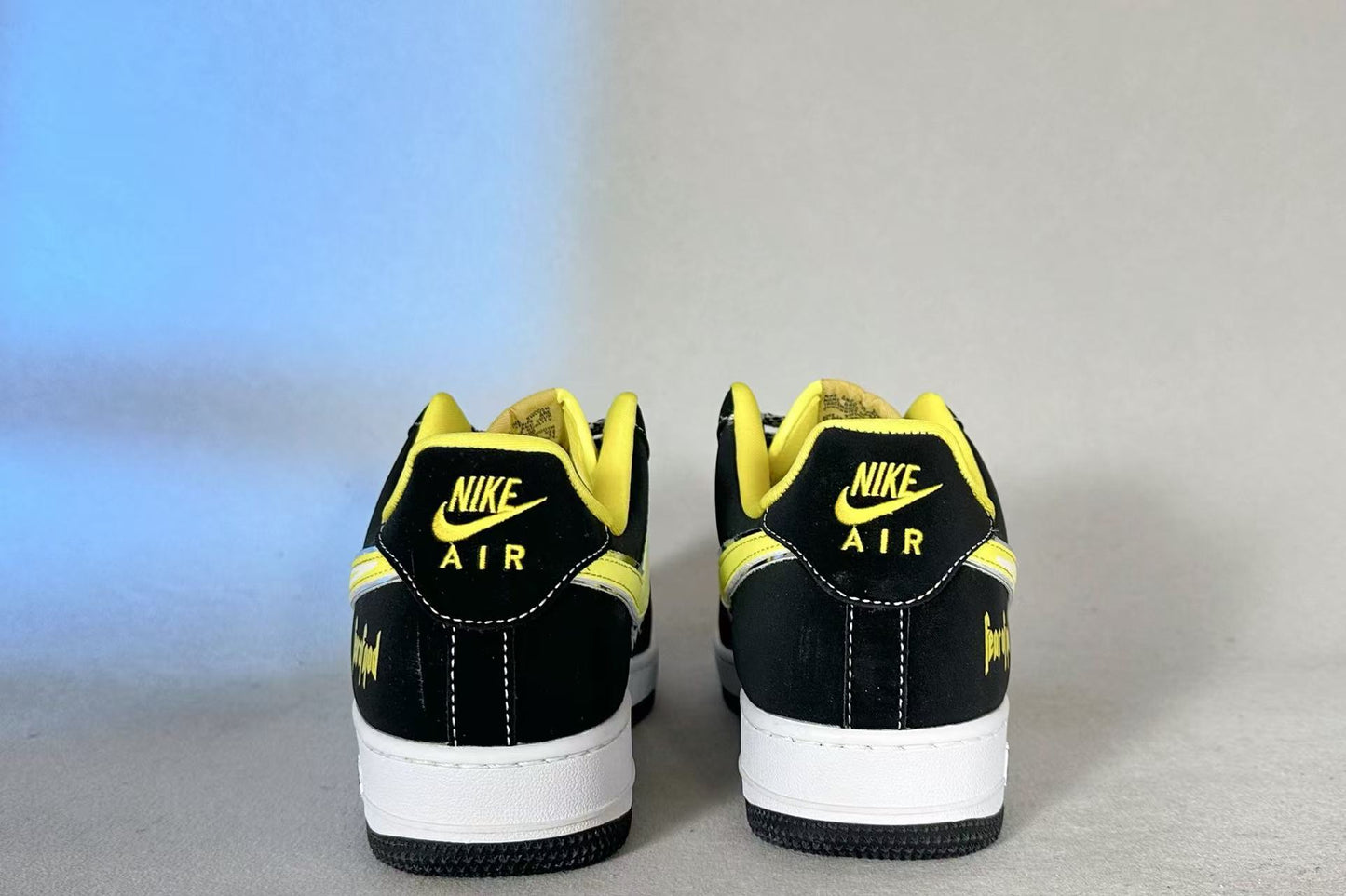 Nike Air Force 1 '07 “Black/University Yellow” – Bold Court Contrast