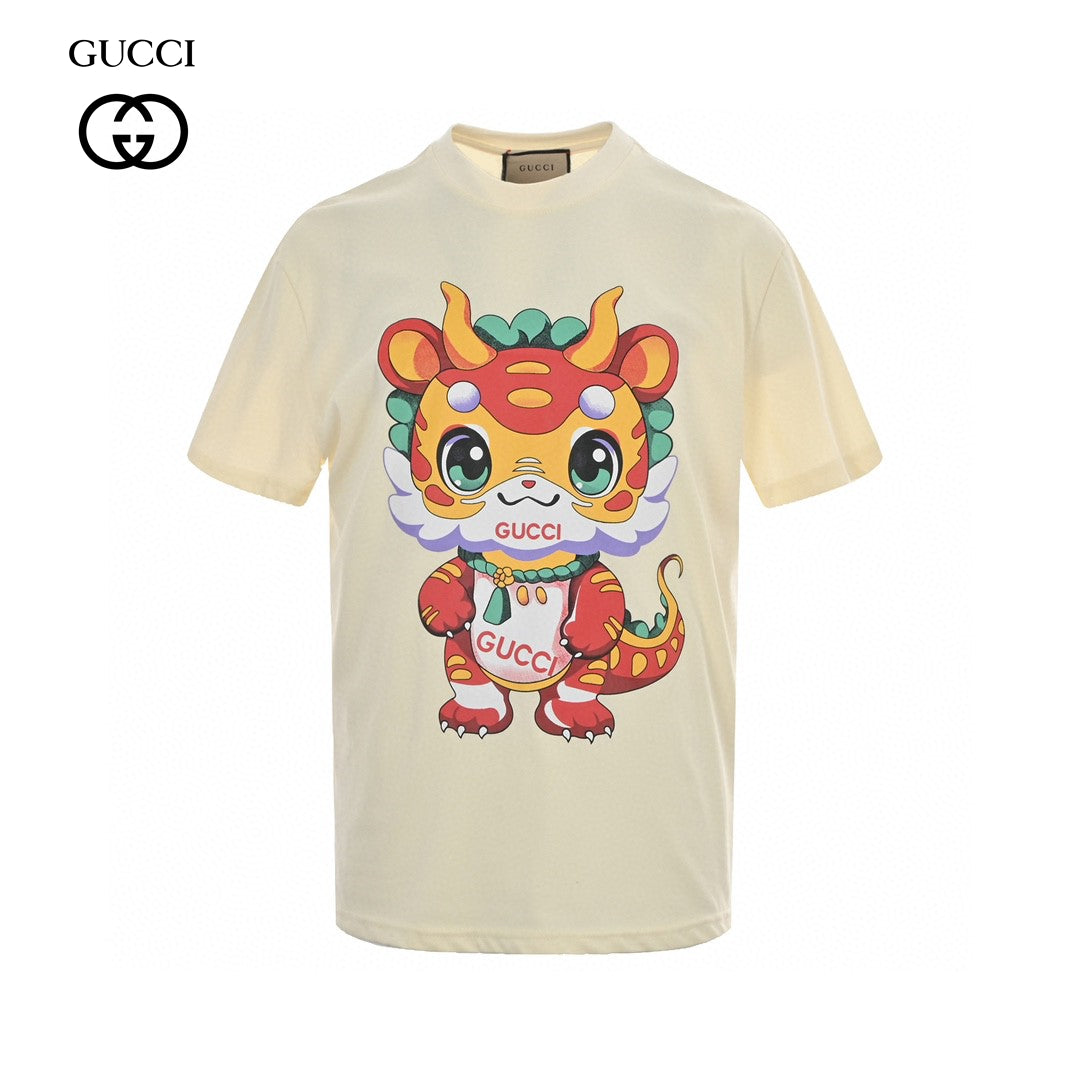 G*u*i cream t-shirt with dragon cartoon