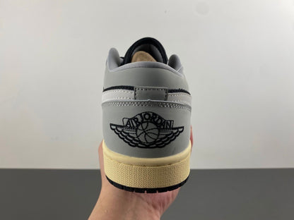 Air Jordan 1 Low "Black / Grey / Sail"