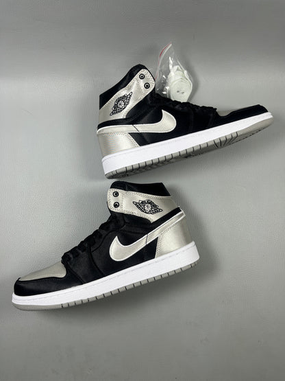 Air Jordan 1 Retro High OG 'Silver Silk'