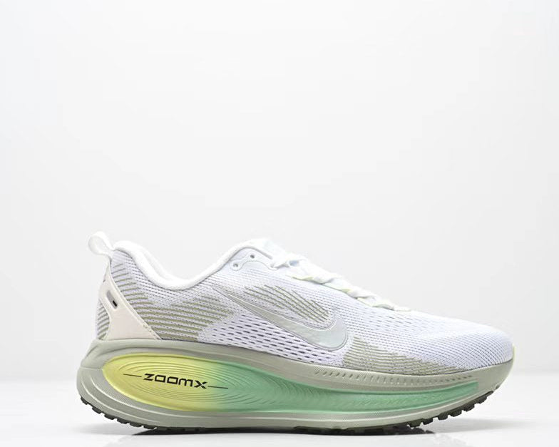 Nike ZoomX Zegama “White/Spring Green” – Trail-Ready Performance