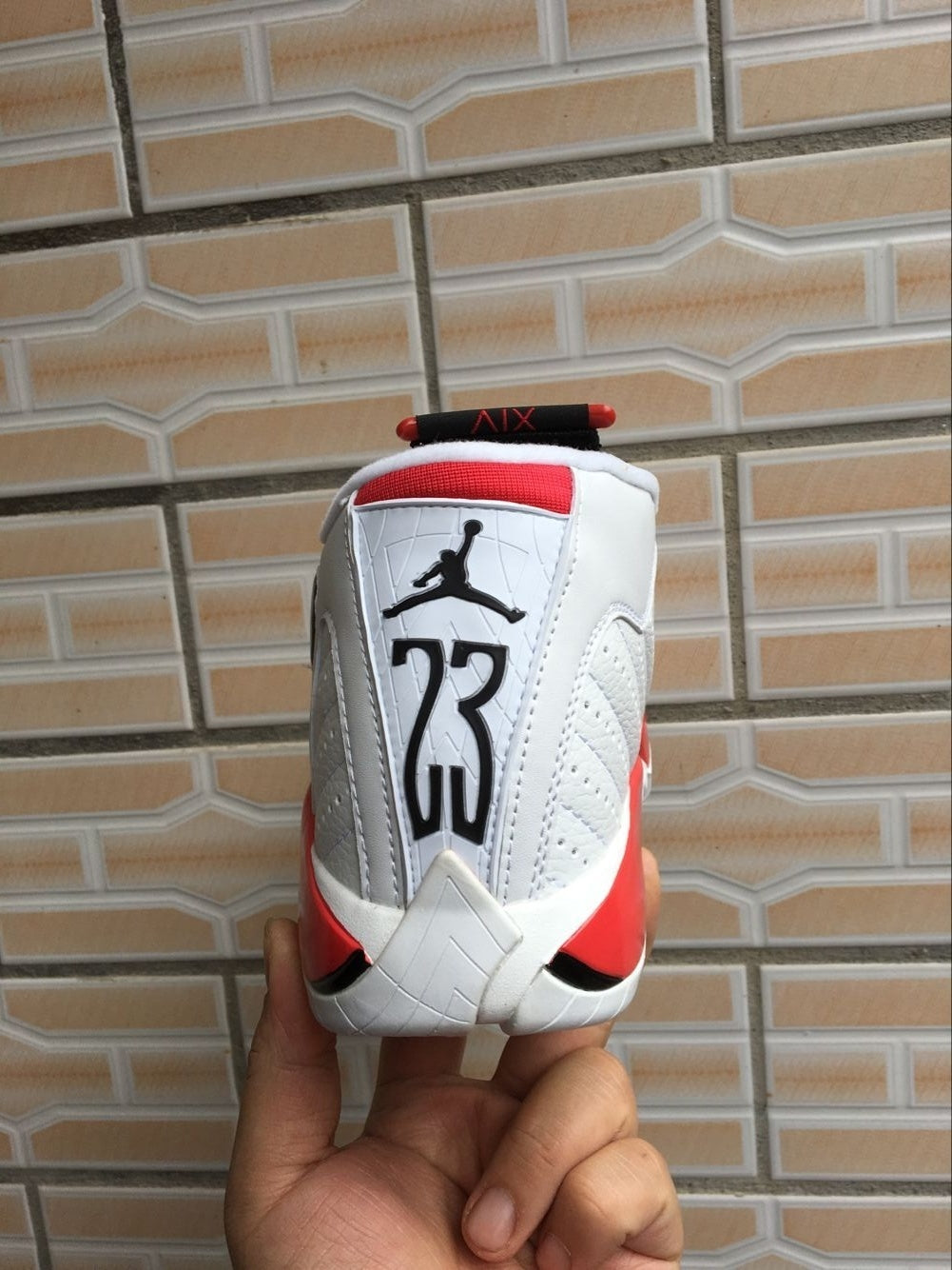 Air Jordan XIV Retro "White / Varsity Red"