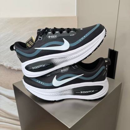 Nike Zoom Vomero in Black/White: Monochrome Momentum