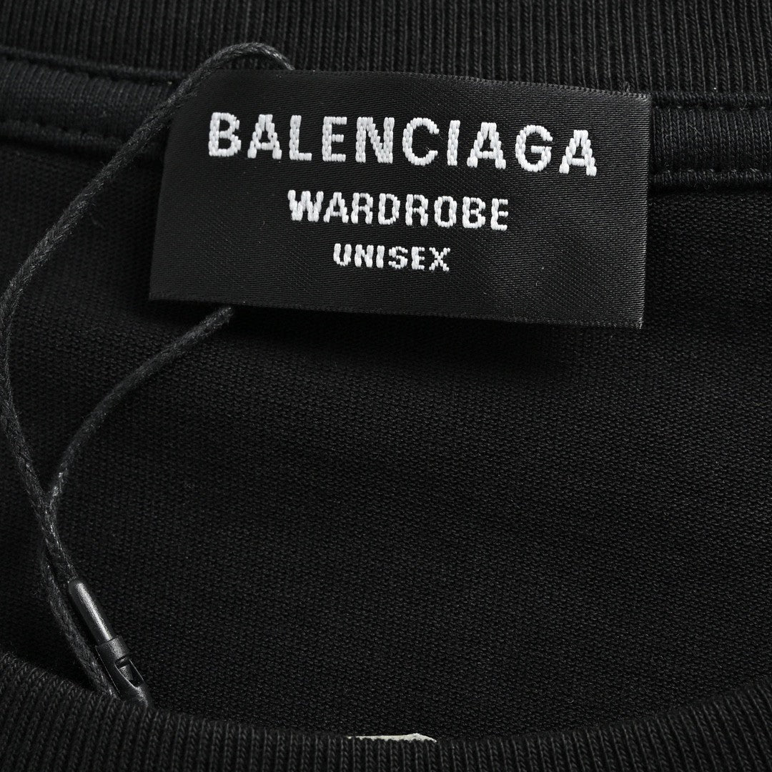 Ba*len*cia*ga embroidered patch logo t-shirt (black)