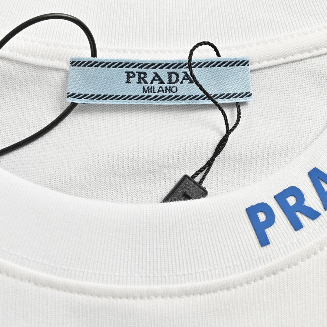 Pra*a triangle logo t-shirt