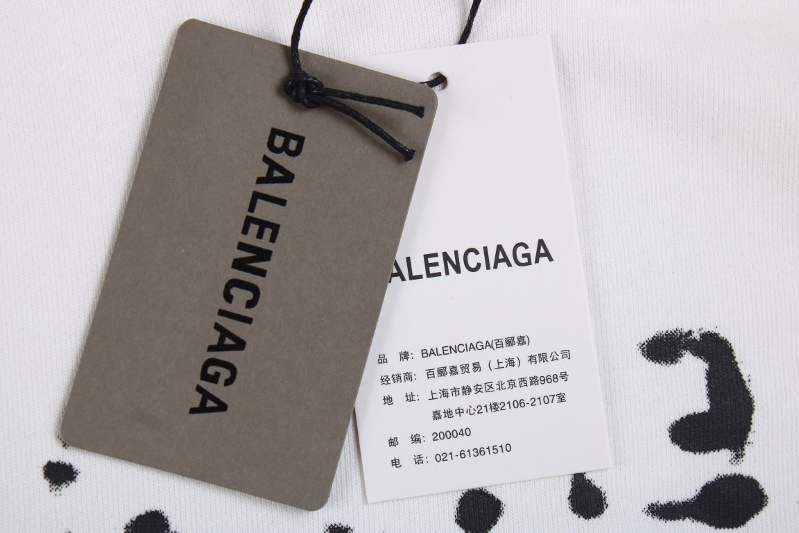 Ba*len*cia*ga white logo hoodie