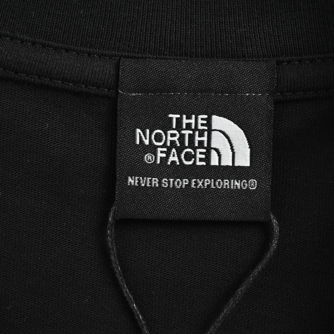 the north face x G*u*i nature print t-shirt (black)